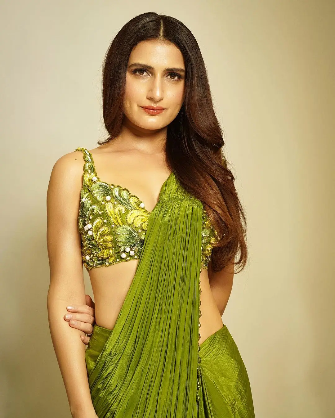 Fatima Sana Shaikh Stills in Green Saree Sleeveless Blouse